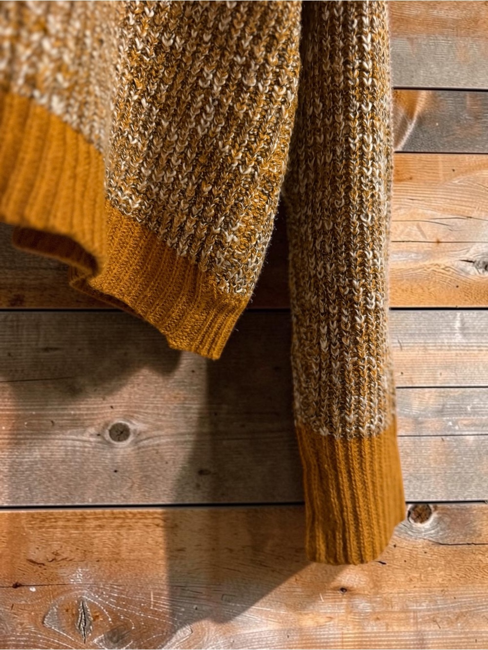 Daytrip Marled Knit Sweater Sz XS Mustard Gold Cropped Ribbed Cabincore Cozy - Picture 4 of 5